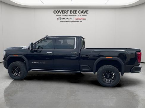 New 2025 GMC Sierra 2500 Denali w/ Denali Reserve Package image 6