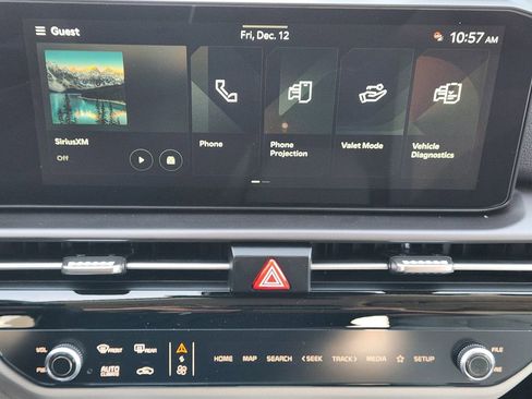 New 2026 Kia Sportage EX w/ EX Panorama Roof Package image 13