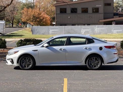 Used 2020 Kia Optima LX image 8