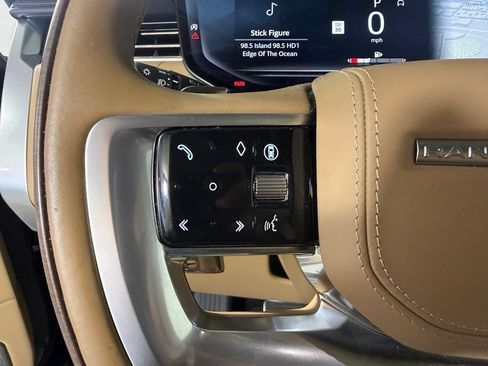 Used 2025 Land Rover Range Rover Long Wheelbase Autobiography AWD/4WD image 17