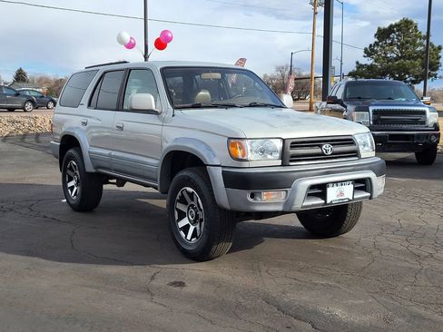 Used 1999 Toyota 4Runner Limited image 10