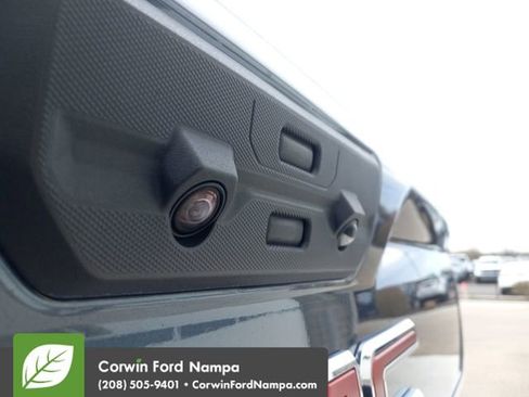 Used 2020 GMC Sierra 3500 AT4 w/ AT4 Premium Package image 30