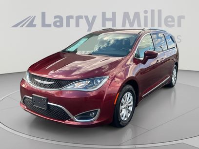 Used 2018 Chrysler Pacifica Touring-L