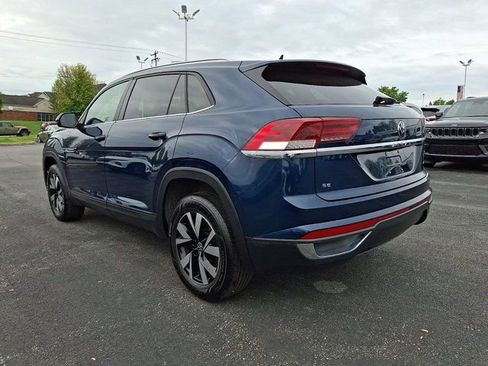 Certified 2023 Volkswagen Atlas Cross Sport SE AWD/4WD image 4