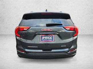 Used 2021 GMC Terrain SLT w/ LPO, Dark Accent Package video 4
