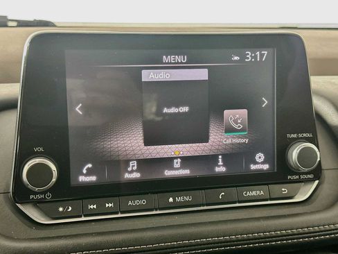 Used 2021 Nissan Rogue SV AWD/4WD image 12
