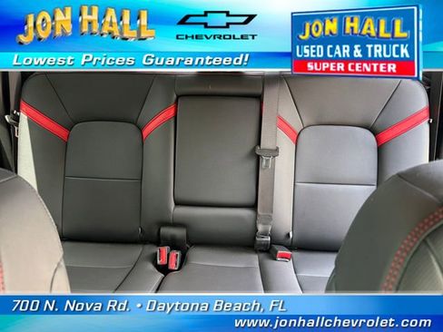 Used 2023 Chevrolet Colorado Z71 w/ Z71 Convenience Package 2 AWD/4WD image 25