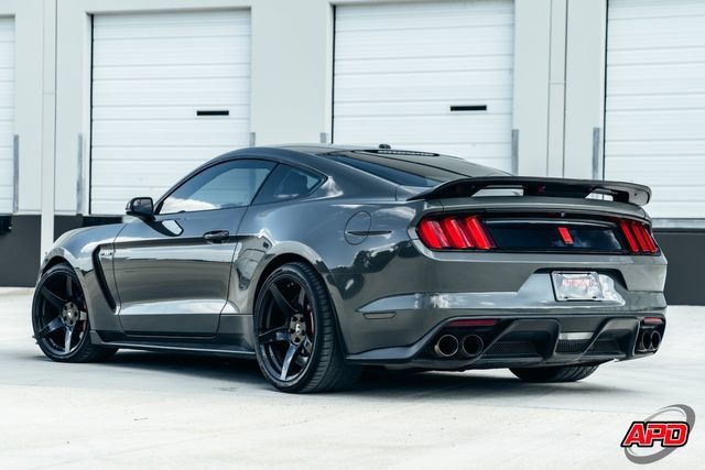 Used 2018 Ford Mustang Shelby GT350 w/ Convenience Package RWD image 5