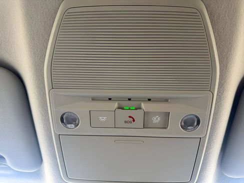 New 2026 Nissan Kicks SR w/ Cold Weather Package image 33