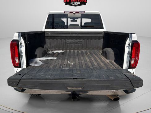 Used 2023 GMC Sierra 2500 SLT w/ Texas SLT Premium Package image 14