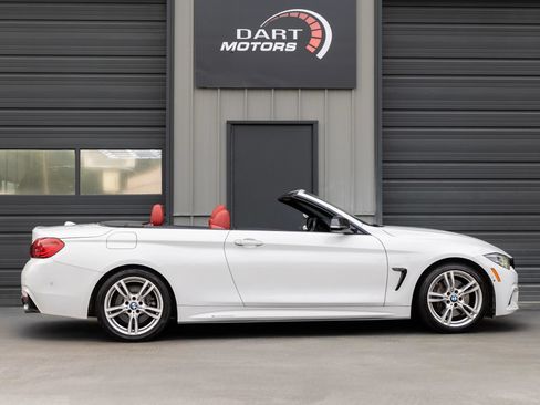 Used 2018 BMW 440i Convertible RWD image 16