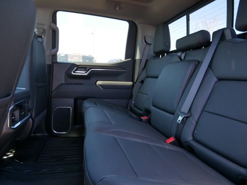 New 2026 GMC Sierra 1500 SLT w/ SLT Premium Plus Package AWD/4WD image 5