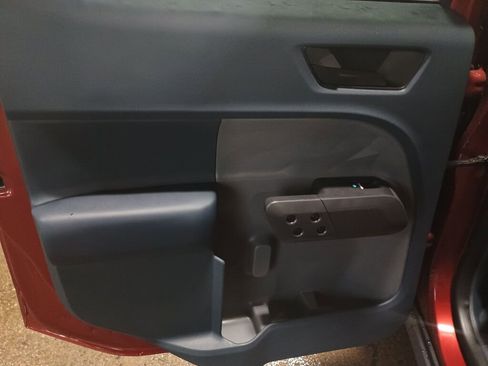 New 2025 Ford Maverick XLT w/ Black Appearance Package image 17