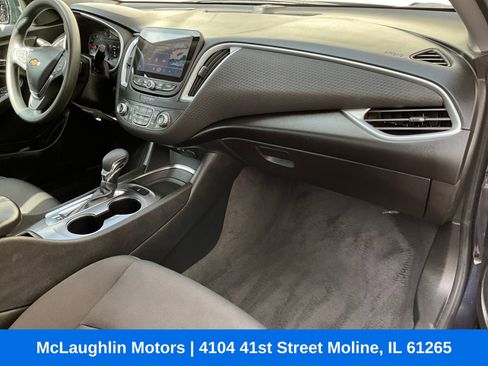 Used 2023 Chevrolet Malibu LT FWD image 9