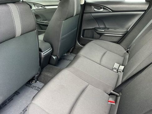 Used 2017 Honda Civic EX image 4