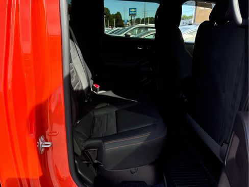 Used 2025 Nissan Frontier PRO-4X w/ Pro Convenience Package AWD/4WD image 26
