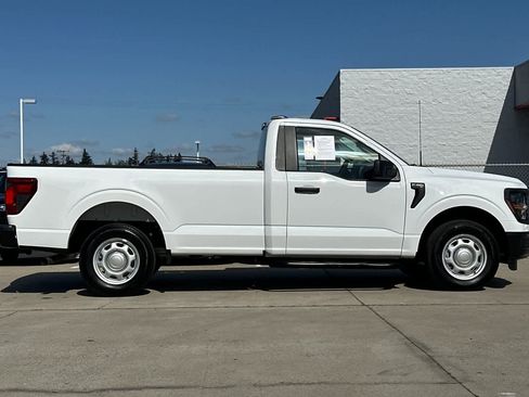 Used 2024 Ford F150 XL RWD image 2