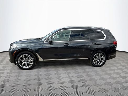 Used 2021 BMW X7 xDrive40i w/ Premium Package image 9