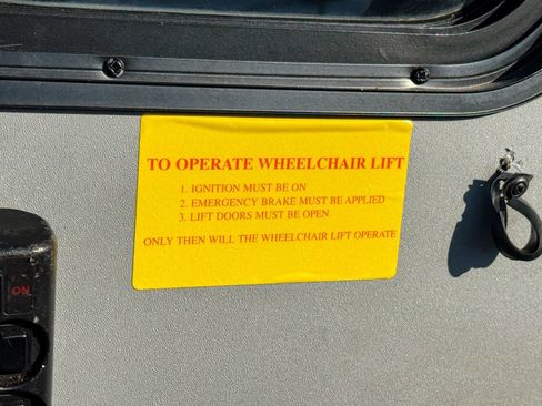 Used 2011 Ford E-350 and Econoline 350 Extended Super Duty w/ PWR Group image 7