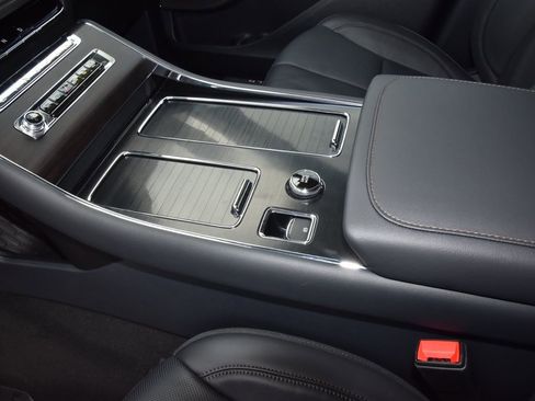 New 2026 Lincoln Aviator Reserve w/ Jet Appearance Package RWD image 61