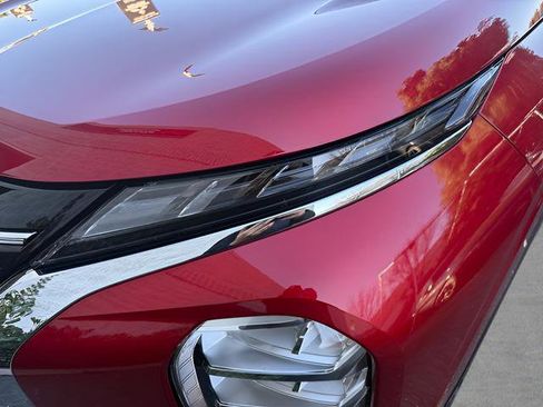 New 2026 Mitsubishi Outlander SEL image 33