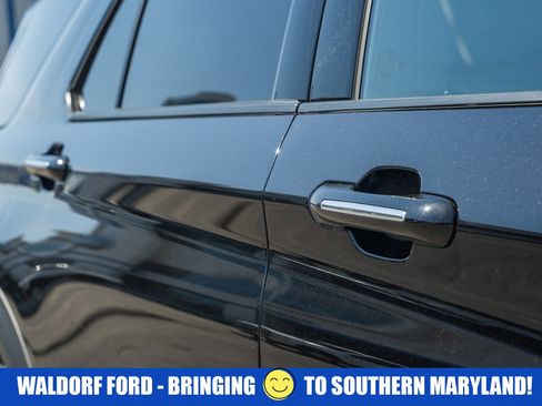 Used 2022 Ford Explorer King Ranch image 21