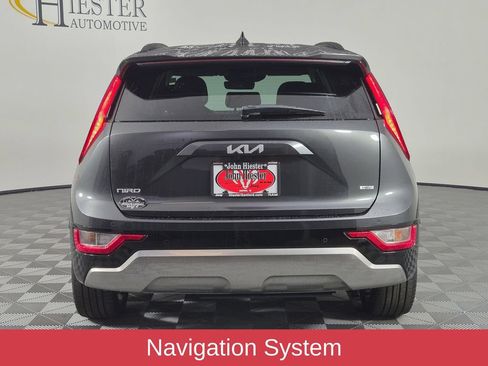 Used 2023 Kia Niro EX Touring FWD image 6