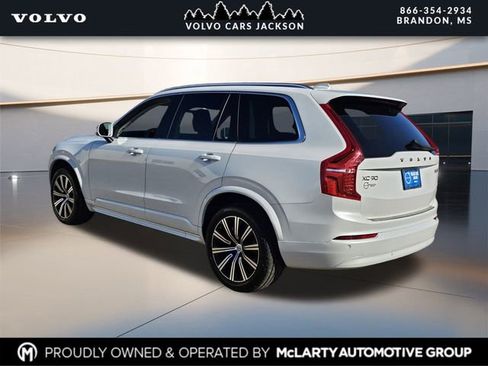 Used 2023 Volvo XC90 B5 Core w/ Protection Package Premier image 6