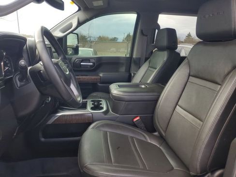 Used 2022 GMC Sierra 2500 Denali image 11