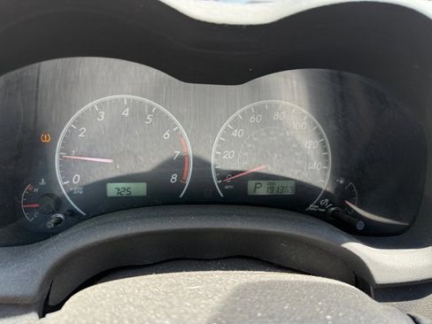 Used 2009 Toyota Corolla FWD image 9