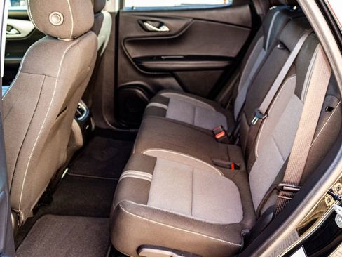 Used 2025 Chevrolet Blazer LT image 28