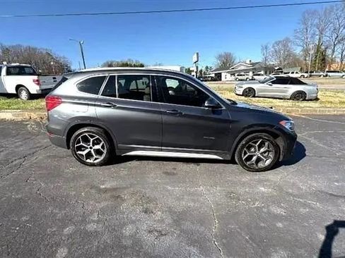 Used 2016 BMW X1 xDrive28i AWD/4WD image 4