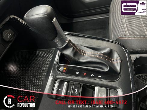 Used 2024 Honda CR-V Sport image 19