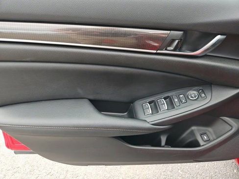 Used 2022 Honda Accord Sport image 7