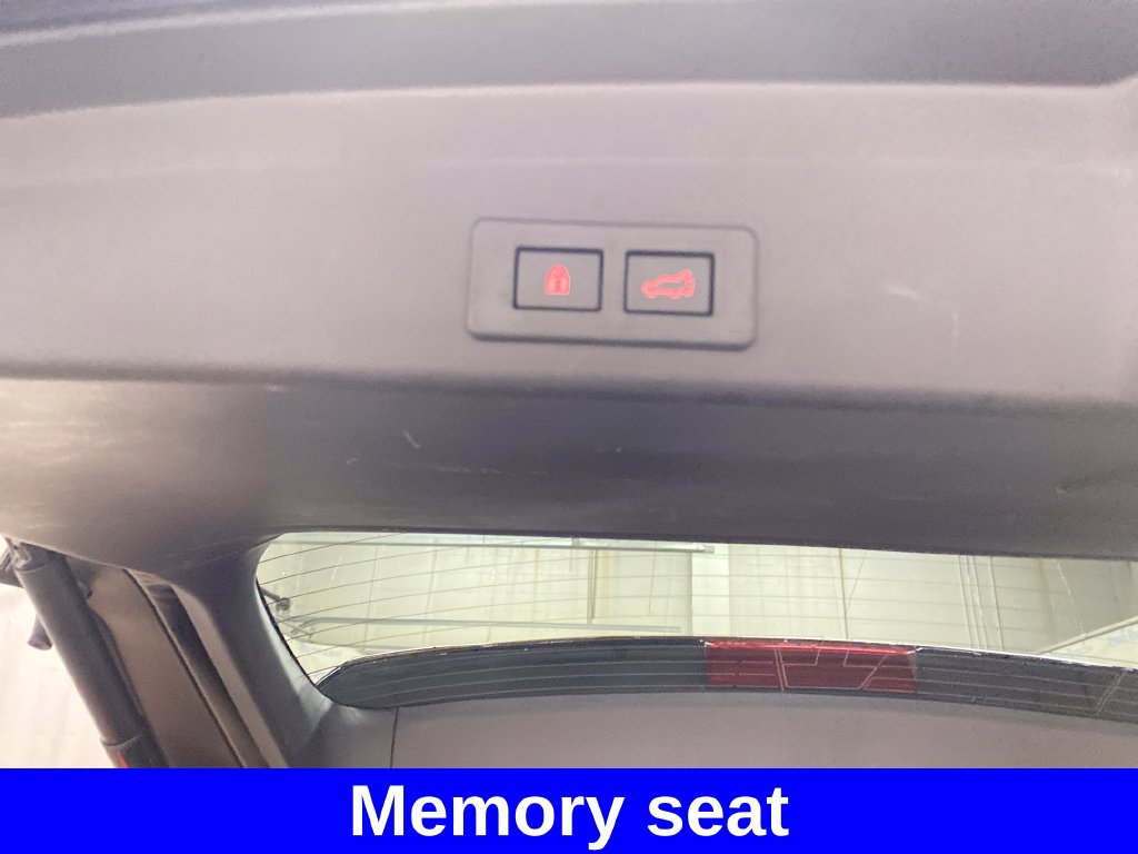 Certified 2023 Subaru Ascent Limited w/ Technology Package AWD/4WD image 18