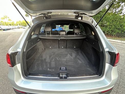 Used 2020 Mercedes-Benz GLC 300 image 30