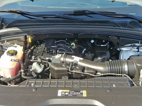 Used 2023 Jeep Grand Cherokee Altitude AWD/4WD image 32