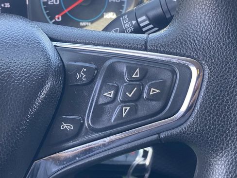 Used 2017 Chevrolet Cruze LT FWD image 23
