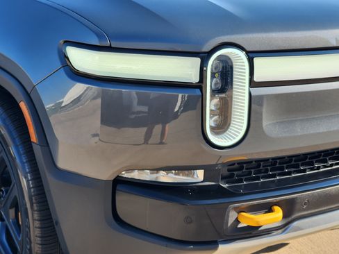 Used 2023 Rivian R1S Adventure Quad AWD/4WD image 7