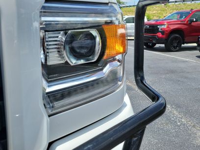 Used 2018 GMC Sierra 2500 SLT w/ Duramax Plus Package