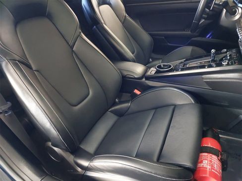 Used 2024 Porsche 911 Carrera 4 GTS image 11