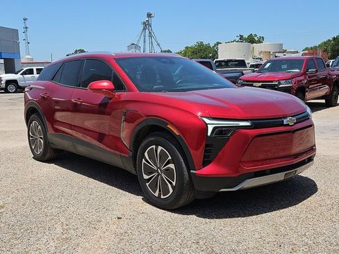 Certified 2024 Chevrolet Blazer EV LT AWD/4WD image 37