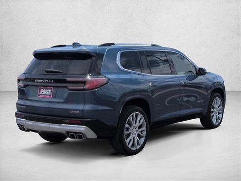 Used 2025 GMC Acadia Denali w/ Super Cruise Package FWD image 8