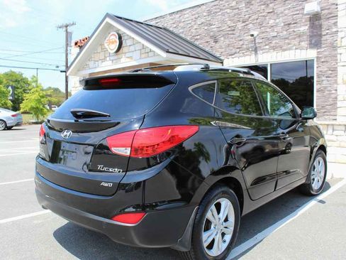 Used 2013 Hyundai Tucson GLS AWD/4WD image 5