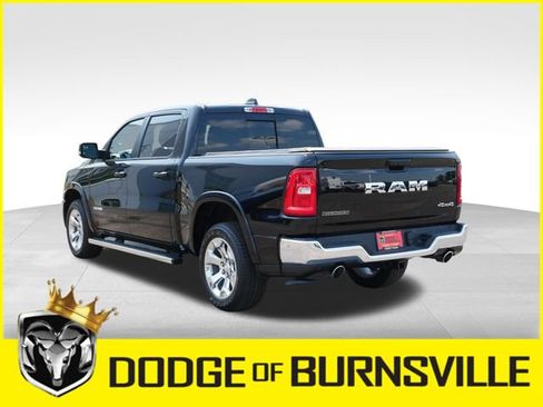 Used 2025 RAM 1500 Big Horn AWD/4WD image 7