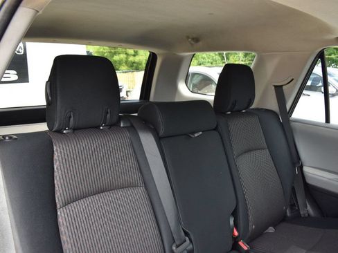Used 2011 Toyota 4Runner SR5 AWD/4WD image 18