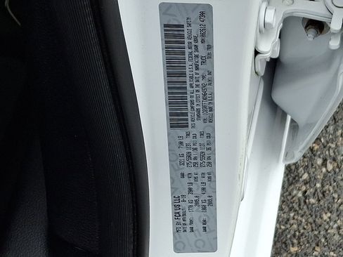 Used 2019 RAM 1500 Big Horn AWD/4WD image 28