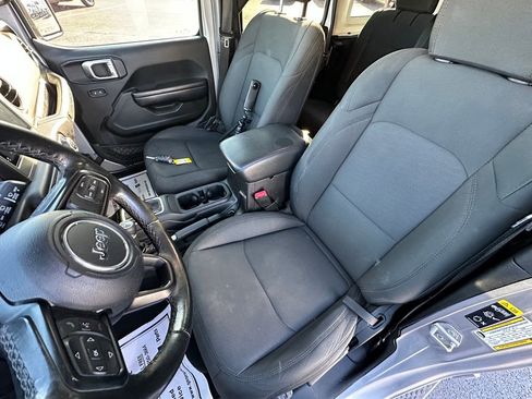 Used 2020 Jeep Wrangler Unlimited Sport S image 15