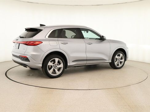 New 2025 Audi Q5 2.0T Premium Plus image 7