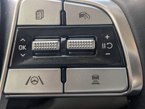 Certified 2024 Kia Telluride S image 35